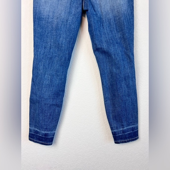 Good American Good Waist Crop Jeans Size 8/29 - Picture 6 of 12